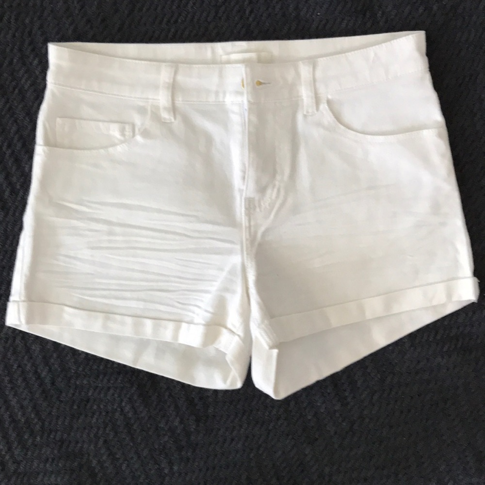 🆕 H&M hi-rise shorts